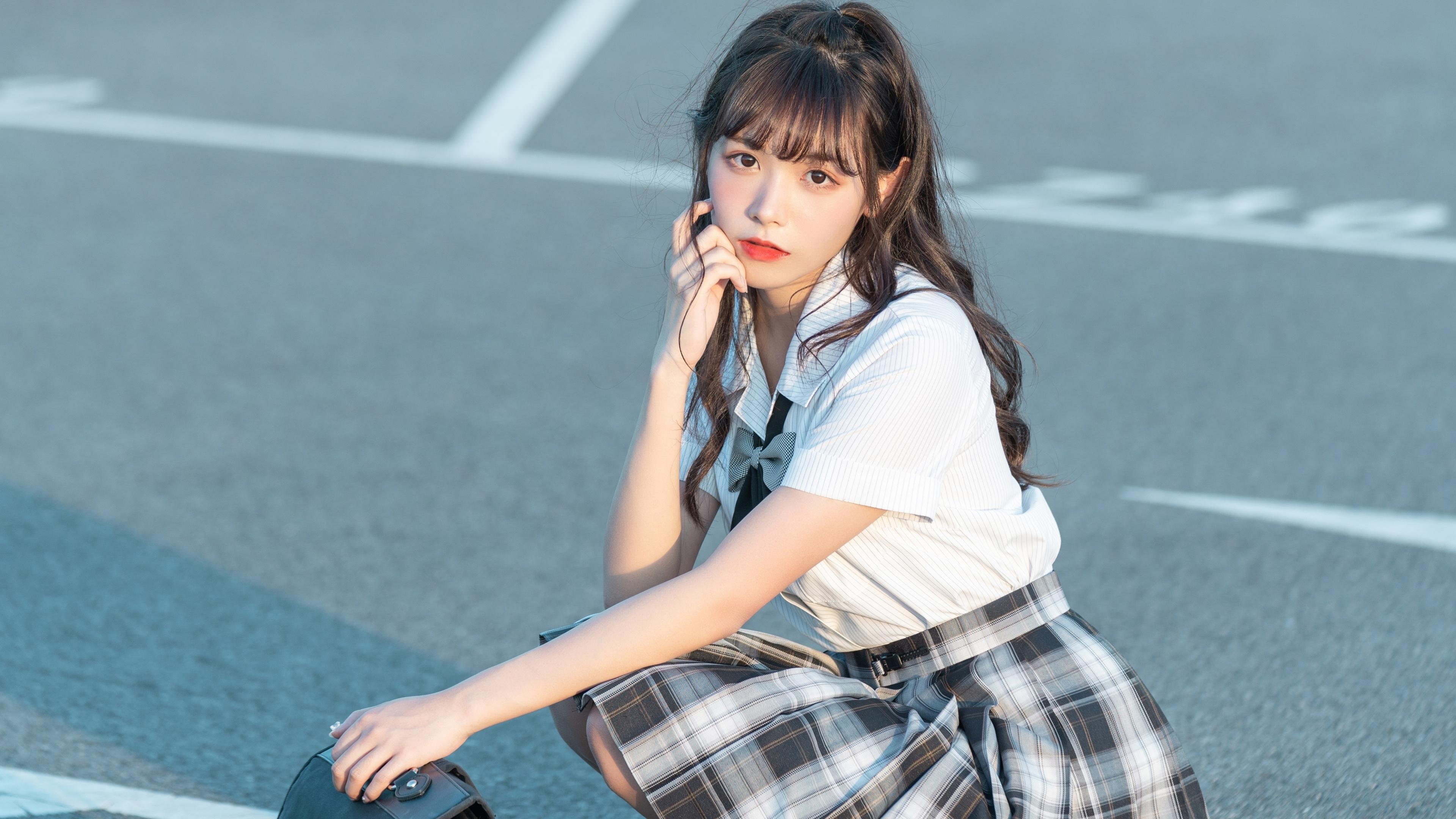 世界滑雪巡回赛中国选手再创佳绩,摘得多枚奖牌,国际滑雪冠军