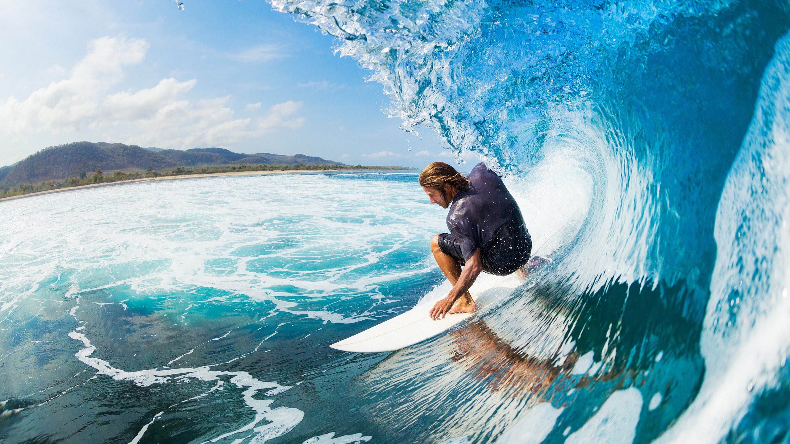 夺冠热门展开正面交锋，见证夺冠时刻